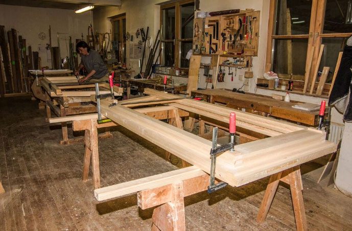 Herstellung von Holzfenstern in unserer Werkstatt